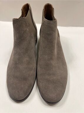 Frye Women’s Suede Chelsea Boots - Taupe Size 7.5